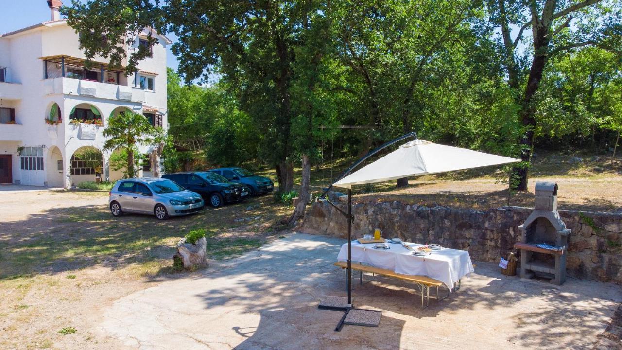 Apartman Mihael Malinska Bagian luar foto