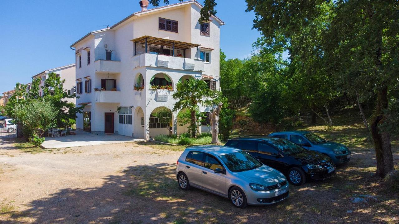 Apartman Mihael Malinska Bagian luar foto