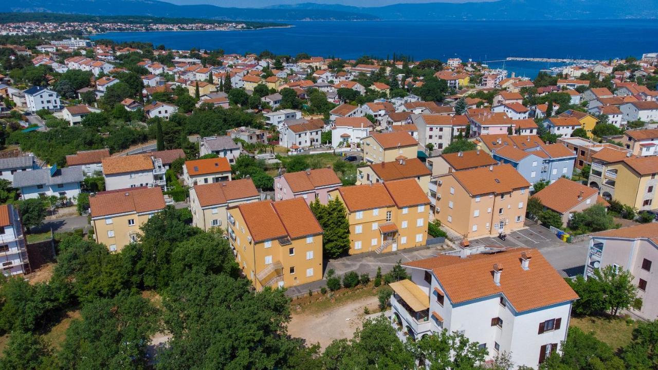 Apartman Mihael Malinska Bagian luar foto