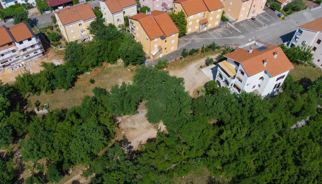 Apartman Mihael Malinska Bagian luar foto